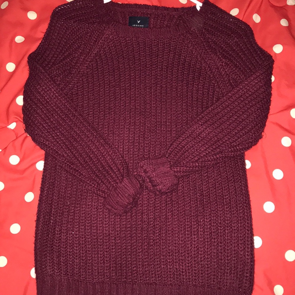 American Eagle Sweater